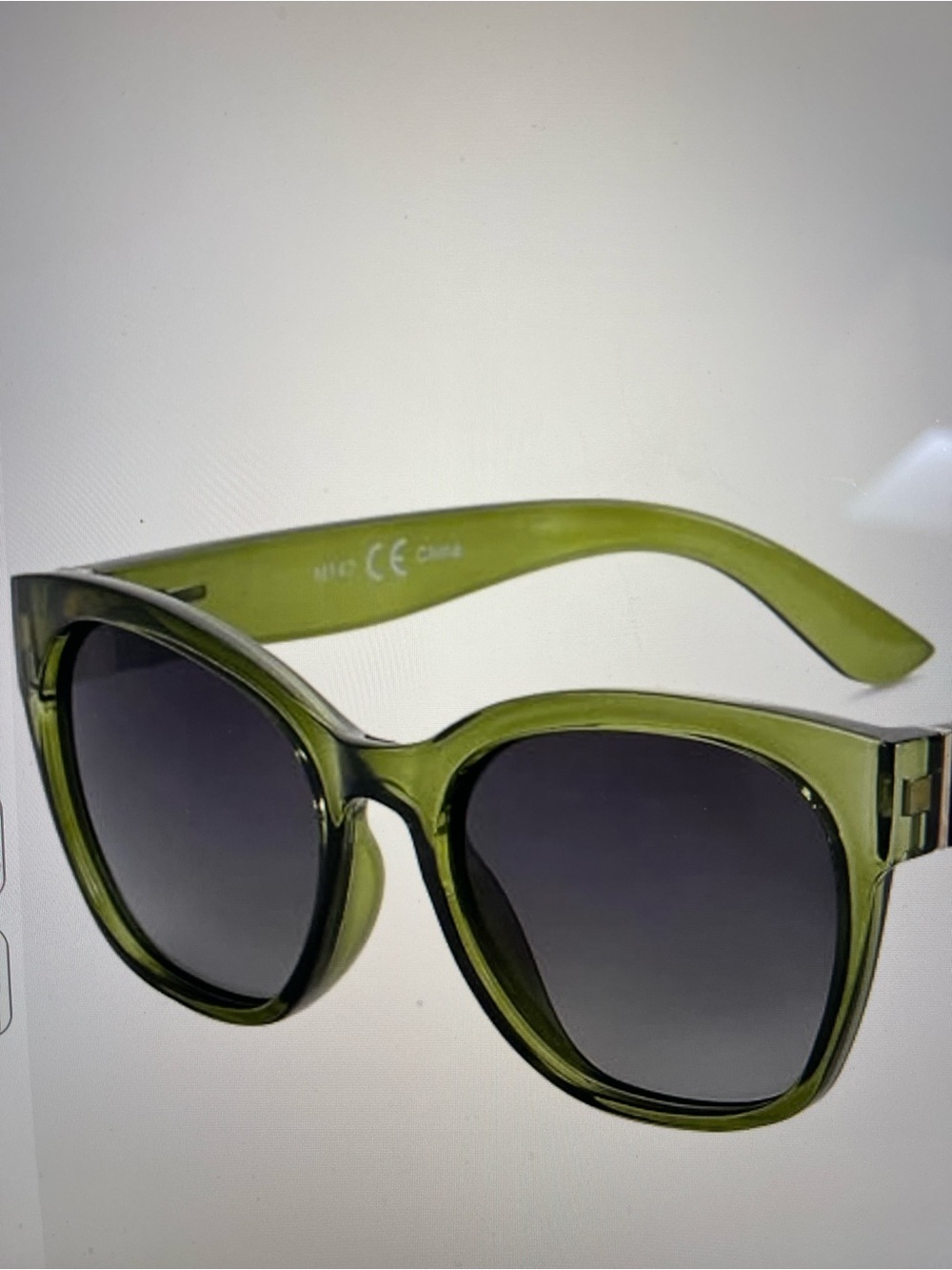 NIB Polarized Olive Green Cat-Eye  Sunglasses